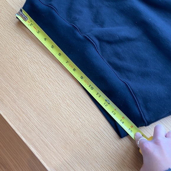 TNA cozy fleece perfect fit sweatshirt - Picture 7 of 7